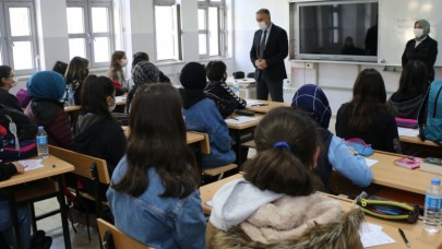 COŞKUN, UYGULAMAYA KATILAN ÖĞRENCİLERİ ZİYARET ETTİ