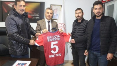 DAVU’YA SEBATSPOR FORMASI HEDİYE ETTİLER