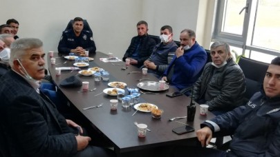 DELAK, MAHALLE MUHTARLARI İLE BİR ARAYA GELDİ