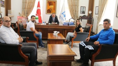 DERNEK YÖNETİMİNDEN BAŞKAN KARGI’YA ZİYARET