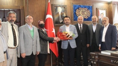 DERNEKLERDEN İL MÜFTÜSÜ AYVAZ’A ZİYARET