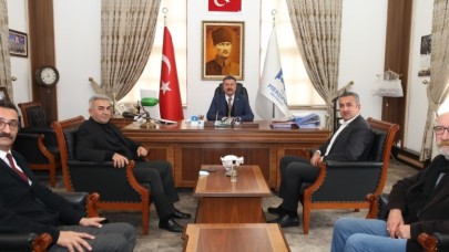 DİSK HEYETİNDEN BAŞKAN KARGI’YA ZİYARET