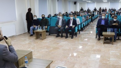 DÜNYA ARAPÇA GÜNÜ ETKİNLİĞİ DÜZENLENDİ