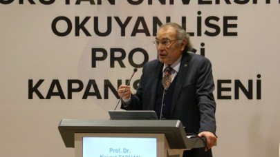 “DUYGUSAL OLARAK ZEKİ OLMAK İÇİN OKUMAK GEREKİYOR”