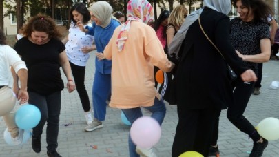EBEVEYNLER ÇOCUKLARIN OYUN ARKADAŞI OLDU