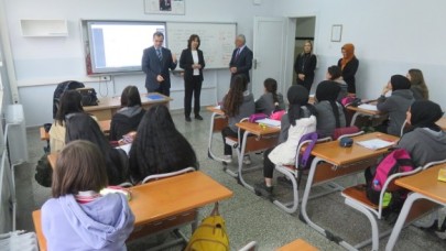 EĞİTİM KURUMLARINA ZİYARETİNE DEVAM ETTİ