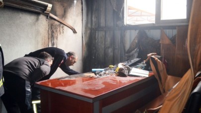 ELEKTRİKLİ ISITICI YANGIN ÇIKARDI