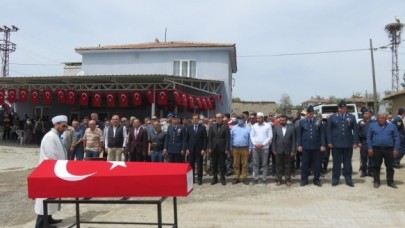 EMEKLİ ALBAY CELEP, SON YOLCULUĞUNA UĞURLANDI