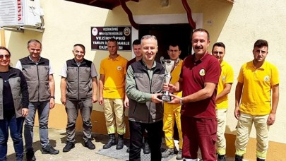 EN DONANIMLI, EN HIZLI YANGIN EKİBİ KUPASINI ALDI