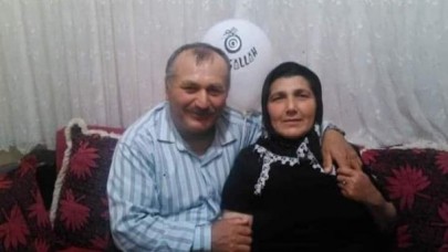 EŞİ OLAY YERİNDE SÜRÜCÜ HASTANEDE HAYATINI KAYBETTİ