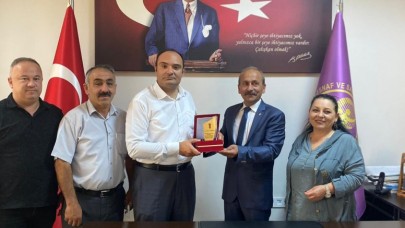 ESNAFA VEDA ETTİ