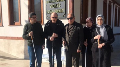 ‘FARKIMIZDA OLUN’