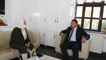 FEHMİYE EJDAR BAŞKAN KARGI’YI ZİYARET ETTİ