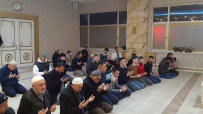 FIRAT ÇAKIROĞLU DUALARLA ANILDI