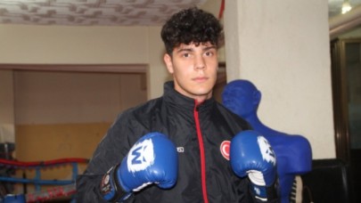 FURKAN KARAKAYA’NIN HEDEFİ DÜNYA ŞAMPİYONLUĞU