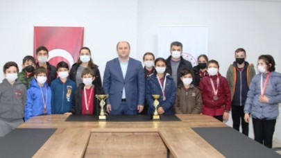 GENÇ SPORCULARDAN TÜMER’E ZİYARET