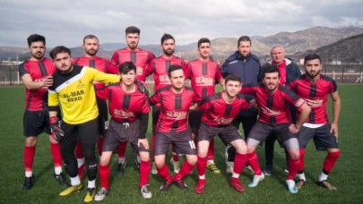 GENÇLER, 8 KİŞİYLE 3 PUANI ALMASINI BİLDİ