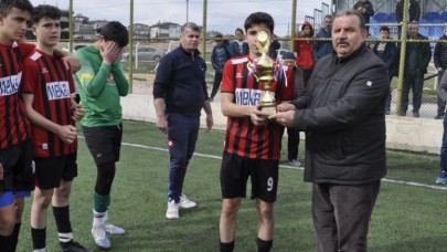 GENÇLER PENALTILARDA KAYBETTİ