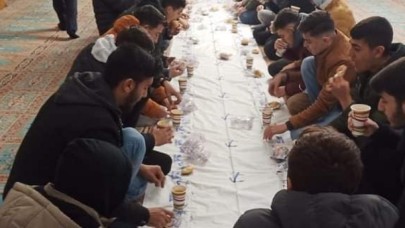 GENÇLER SABAH NAMAZINDA BULUŞTU