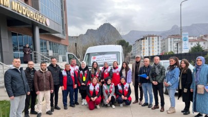 GÖNÜLLÜ ÖĞRETMENLER DEPREM BÖLGESİNDE