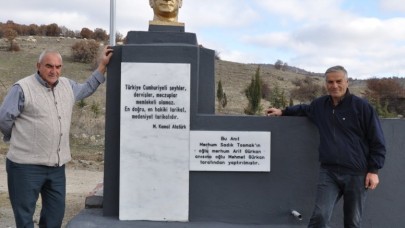 GURBETÇİ MEHMET GÜRKAN'IN ATATÜRK SEVGİSİ
