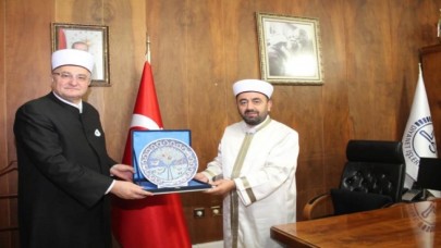 HASANOVİÇ, MÜFTÜ AYVAZ’I ZİYARET ETTİ