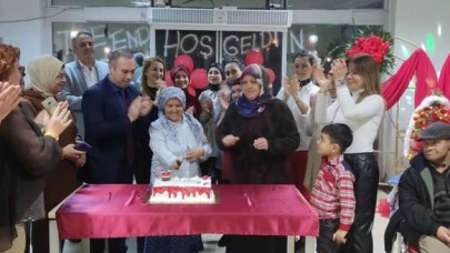 HASTALARA YIL SONU MORAL ETKİNLİĞİ DÜZENLENDİ