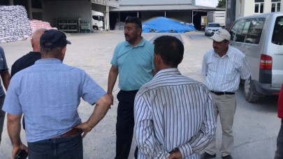 HEM SORUNLARINI DİNLEDİ HEM DE İKRAMDA BULUNDU