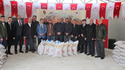 HİBELİ NOHUT TOHUMLARI DAĞITILDI