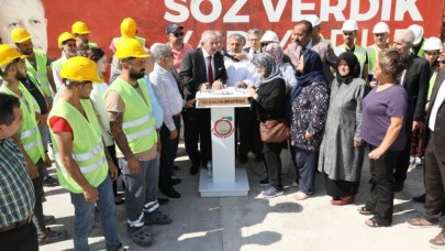 HİLTON OTELİN İNŞAAT AŞAMASI İÇİN DÜĞMEYE BASILDI