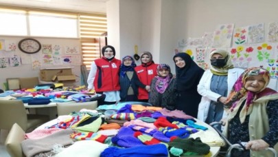 HUZUREVİ SAKİNLERİNDEN ÖRNEK DAVRANIŞ