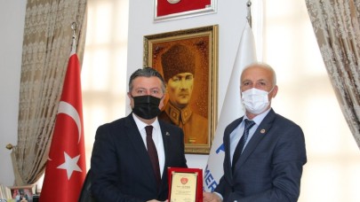 İĞCİ’DEN BAŞKAN KARGI’YA ZİYARET