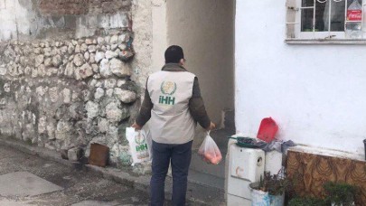 İHH 300 AİLEYE YARDIM ULAŞTIRDI