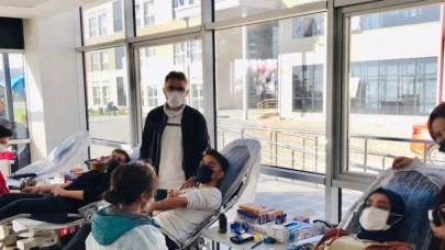 İKTİSADİ VE İDARİ BİLİMLER FAKÜLTESİ’NDEN KAN BAĞIŞI
