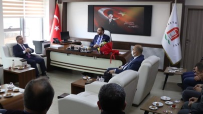İLAHİYAT FAKÜLTESİ DEKANLIĞINA PROF. DR. NEVZAT AYDIN ATANDI