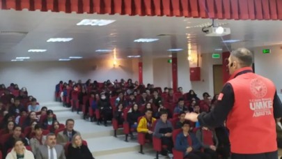 İLK YARDIM BİLGİLENDİRMESİ YAPILDI