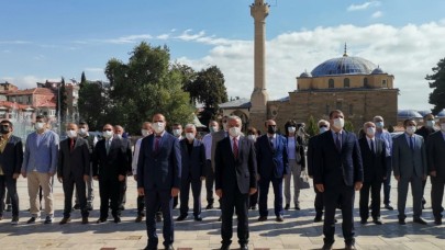 İLKÖĞRETİM HAFTASI KUTLAMALARINDA YOZGAT’TAN ÖĞRENCİ VE ÖĞRETMENLERE:  KURALLARA UYALIM, SALGINDAN KURTULALIM