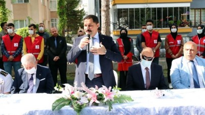 İNSANLARIN SADECE GÖREN GÖZÜ DEĞİL DE, GÖNÜL GÖZÜNÜN DE GÖRMESİ ÖNEMLİ
