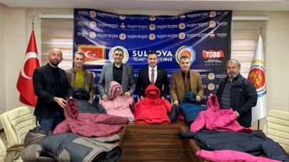 İŞADAMLARINDAN İHTİYAÇ SAHİBİ ÖĞRENCİLERE KIŞLIK KIYAFET YARDIMI