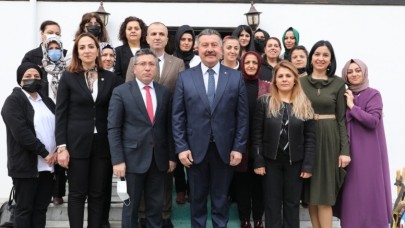 KADIN KÜLTÜR EVİ 2. YILINI KUTLUYOR
