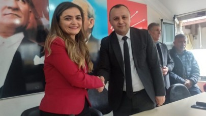 KADINLARIMIZA VE GENÇLERİMİZE ÇOK İŞ DÜŞÜYOR