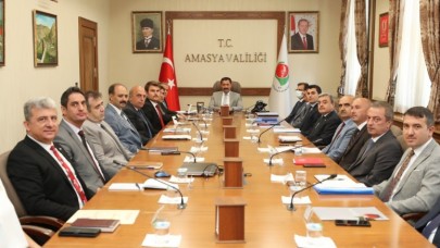 KAMU HİZMETLERİ DEĞERLENDİRİLDİ