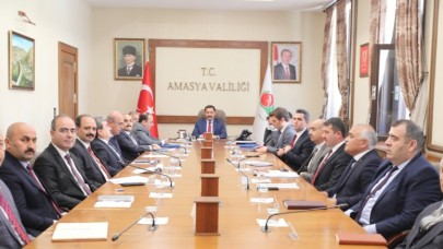 KAMU HİZMETLERİ DEĞERLENDİRME TOPLANTISI YAPILDI