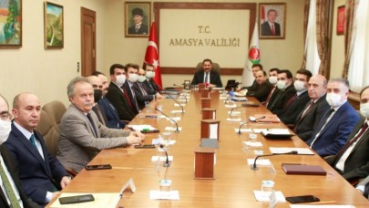 KAMU YATIRIMLARI DEĞERLENDİRİLDİ