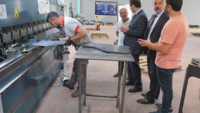 KAYMAKAM GÜLDOĞAN’DAN FİRMA ZİYARETLERİ