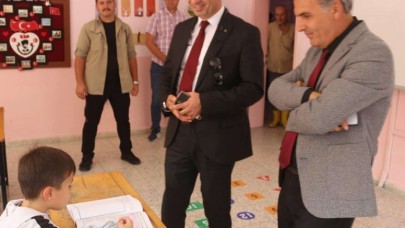 KAYMAKAM GÜRÇAM’DAN OKUL ZİYARETİ