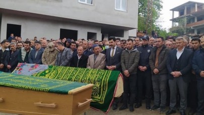 Kazada Ölen Anne ve Kızın Cenazeleri Toprağa Verildi