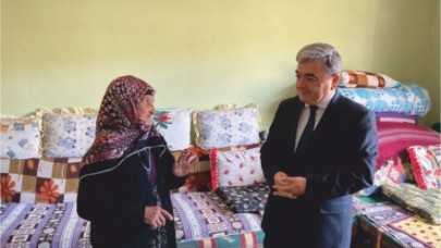 KENDİSİNE GELEN YARDIMLARI DEPREMZEDELERE GÖNDERDİ