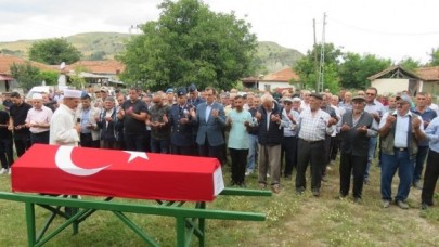 KIBRIS GAZİMİZ SON YOLCULUĞUNA UĞURLANDI