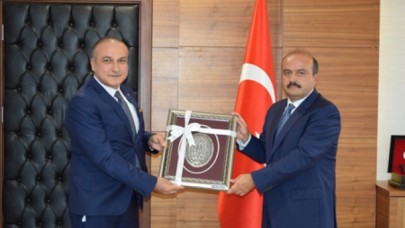KIRLANGIÇ, BAKAN YARDIMCISI METİN İLE GÖRÜŞTÜ